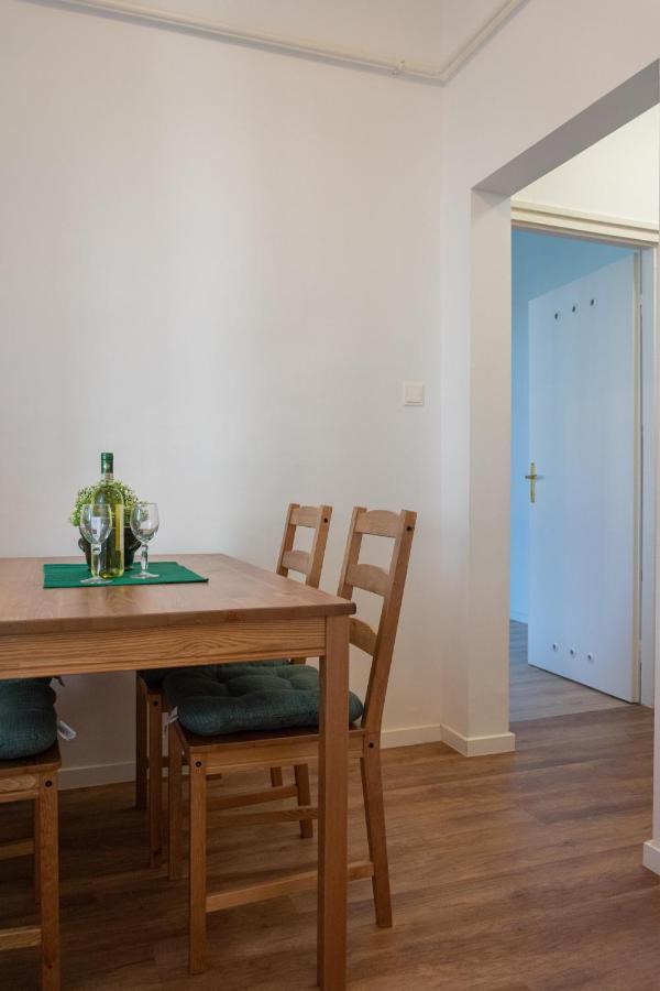 Silentium City Apartman Sárvár Exteriér fotografie