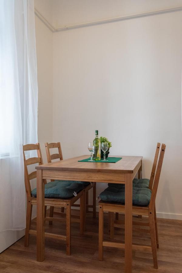 Silentium City Apartman Sárvár Exteriér fotografie